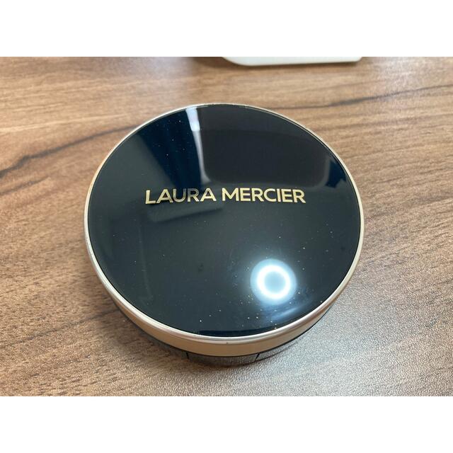 laura mercier(ローラメルシエ)のローラメルシエ　クッションファンデ コスメ/美容のベースメイク/化粧品(ファンデーション)の商品写真