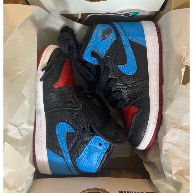 NIKE(ナイキ)の日本未発売 NIKE JORDAN 1 【UNC TO CHICAGO】13cm キッズ/ベビー/マタニティのベビー靴/シューズ(~14cm)(スニーカー)の商品写真