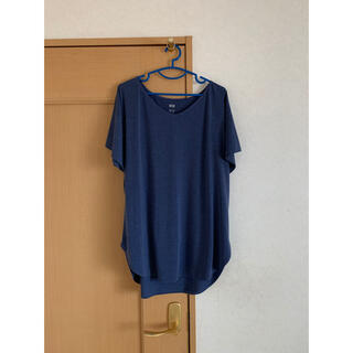 ユニクロ(UNIQLO)のUNIQLO シームレスシャツ　XL 美品✩︎⡱(Tシャツ(半袖/袖なし))