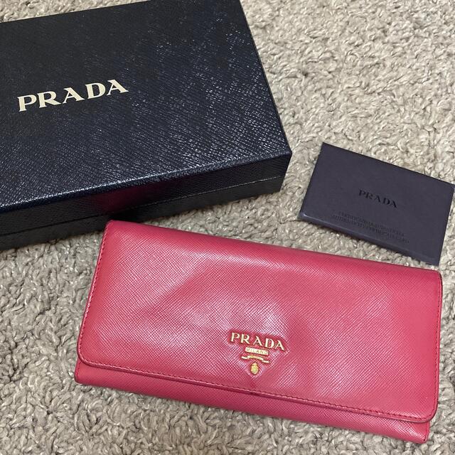 PRADA(プラダ)のPRADA プラダ　長財布　ピンク レディースのファッション小物(財布)の商品写真