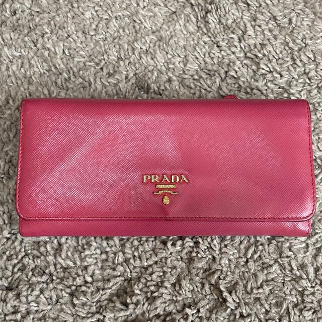 PRADA(プラダ)のPRADA プラダ　長財布　ピンク レディースのファッション小物(財布)の商品写真