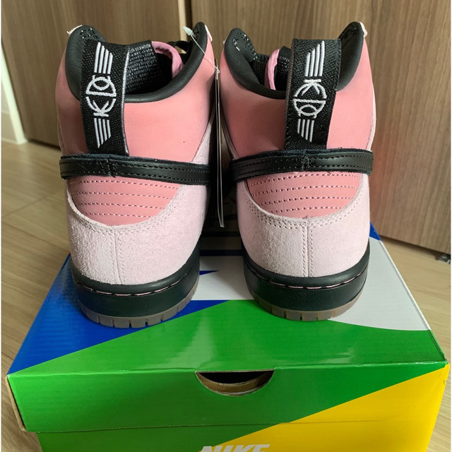 Nike SB Dunk High "Pink/Black" 5