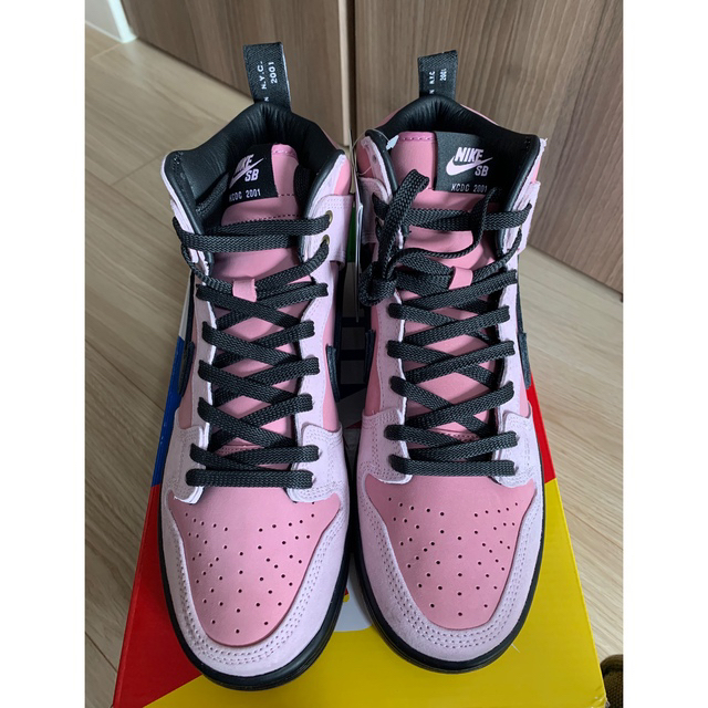 Nike SB Dunk High "Pink/Black" 6