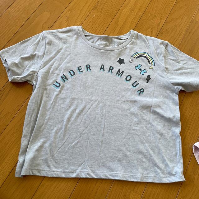 UNDER ARMOUR(アンダーアーマー)のTシャツ二枚セット キッズ/ベビー/マタニティのキッズ服女の子用(90cm~)(Tシャツ/カットソー)の商品写真