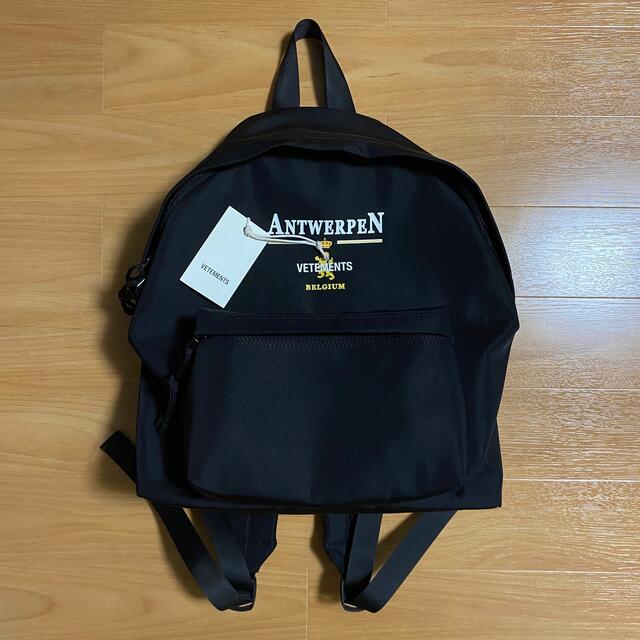 VETEMENTS ANTWERPEN LOGO BACKPACK