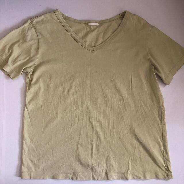 GU(ジーユー)のGU レディース　Tシャツ　Mサイズ レディースのトップス(Tシャツ(半袖/袖なし))の商品写真