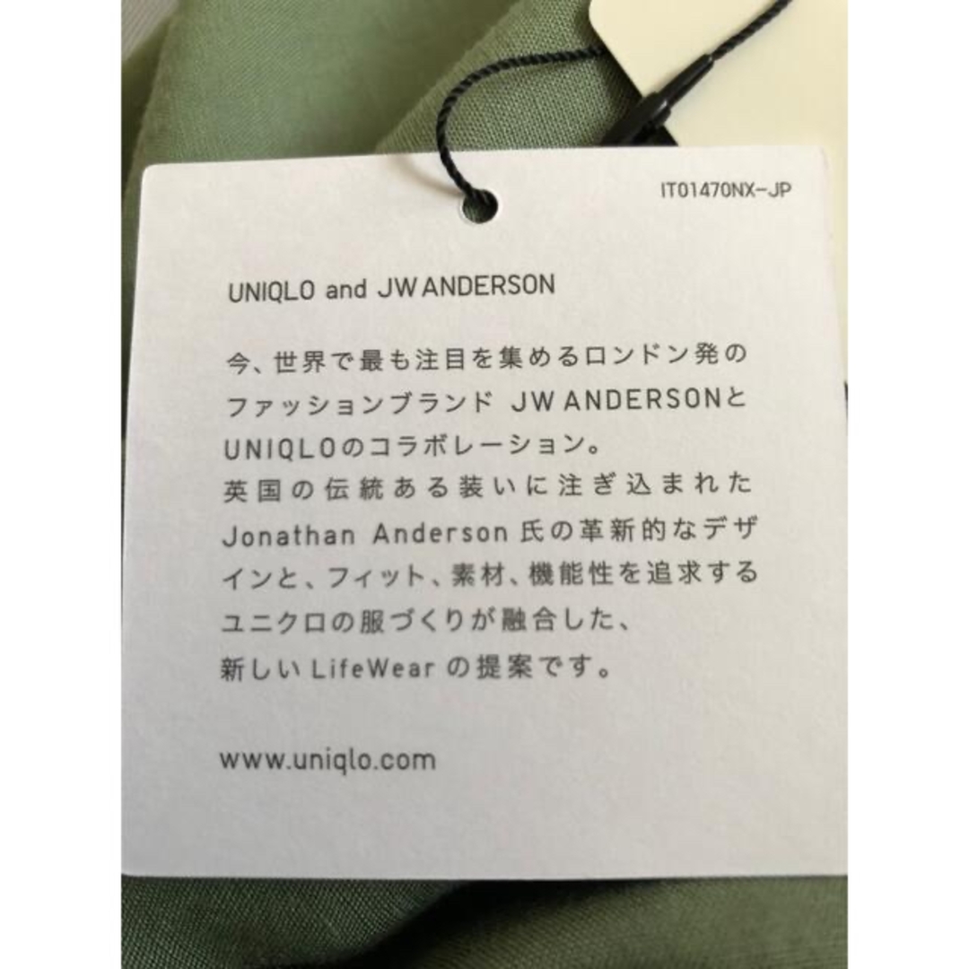 UNIQLO(ユニクロ)の【UNIQLO】★新品未使用★JW ANDERSON コラボシャツ サイズ:Ｌ レディースのトップス(シャツ/ブラウス(半袖/袖なし))の商品写真