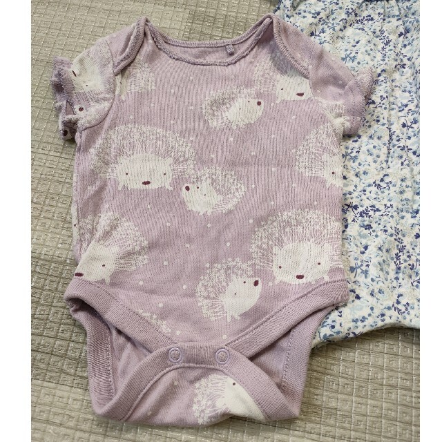 NEXT(ネクスト)の新品あり　next baby GAP ロンパース　50〜60サイズ　4枚セット キッズ/ベビー/マタニティのベビー服(~85cm)(ロンパース)の商品写真