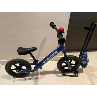 中古　比較的美品　ストライダー(三輪車/乗り物)