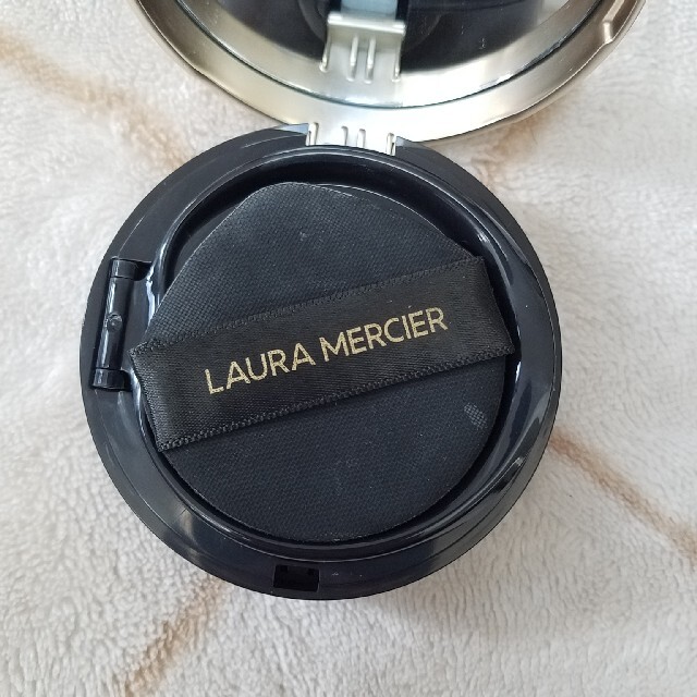 laura mercier(ローラメルシエ)のローラメルシエ　クッションファンデ　1n1 コスメ/美容のベースメイク/化粧品(ファンデーション)の商品写真