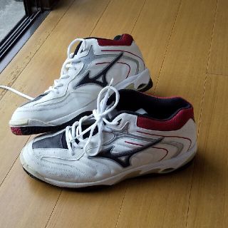 ミズノ(MIZUNO)のミズノ テニスシューズ(最終値下)(シューズ)