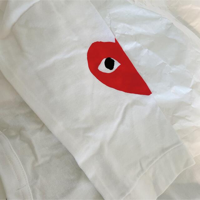 COMME des GARCONS(コムデギャルソン)のPLAY ロンT コムデギャルソン　新品 レディースのトップス(Tシャツ(長袖/七分))の商品写真