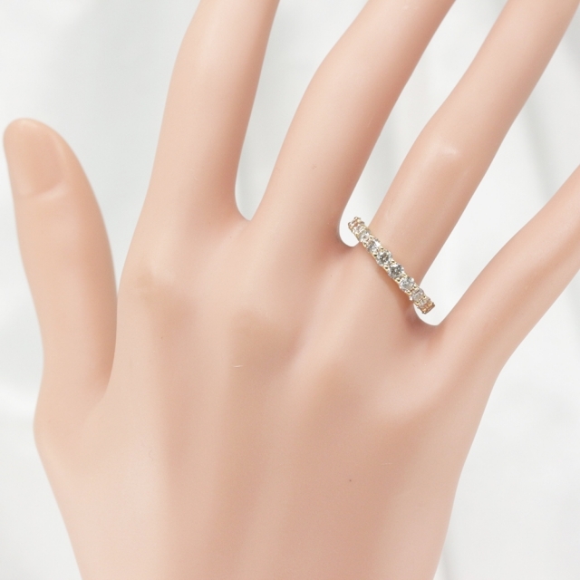 スリークォーターエタニティ ダイヤモンド リング・指輪 レディースのアクセサリー(リング(指輪))の商品写真