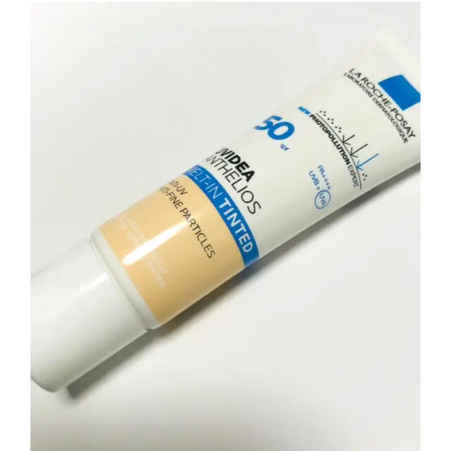 LA ROCHE-POSAY(ラロッシュポゼ)の専用☆ラロッシュポゼ UVイデア XL ティント 30g コスメ/美容のベースメイク/化粧品(化粧下地)の商品写真