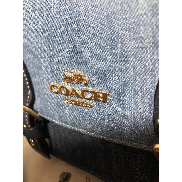 COACH(コーチ)の新品　未使用　コーチ　デニムミニショルダーバッグ レディースのバッグ(ショルダーバッグ)の商品写真