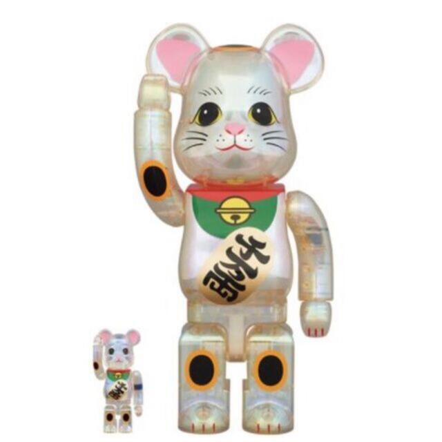 MEDICOM TOY(メディコムトイ)のBE@RBRICK ベアブリック 招き猫 透明メッキ 100％ & 400％　 エンタメ/ホビーのフィギュア(その他)の商品写真