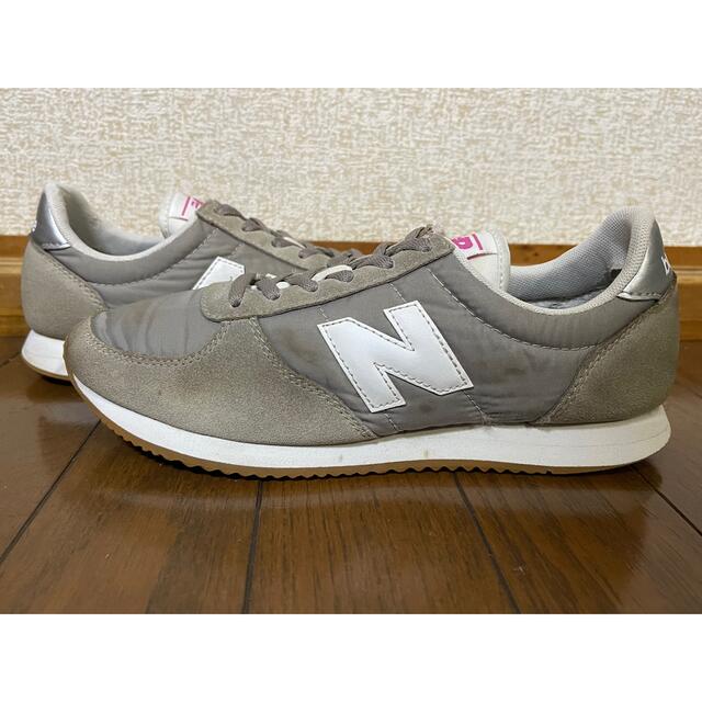 New Balance(ニューバランス)のNew Balance WL220CLC 24.5cm メンズの靴/シューズ(スニーカー)の商品写真