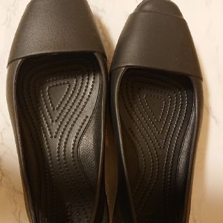 クロックス(crocs)の【大吉様用】クロックス W9 size25㌢ 美品(ハイヒール/パンプス)