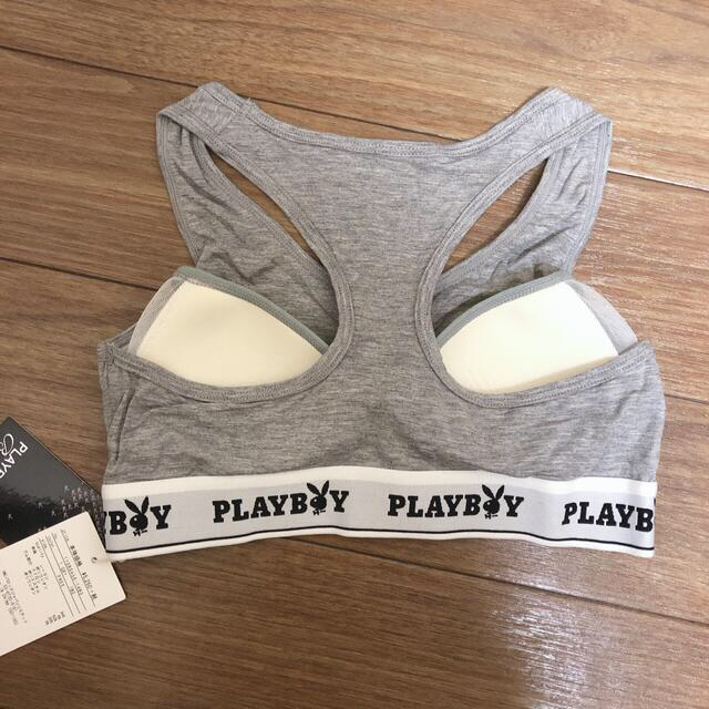 PLAYBOY(プレイボーイ)の新品未使用♡ﾘｴﾝﾀﾞ✖️play boy スポブラ2セット レディースの下着/アンダーウェア(ブラ)の商品写真