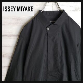 イッセイミヤケ(ISSEY MIYAKE)の【最高デザイン】ISSEY MIYAKE ノーカラーシャツ 比翼仕立て 人気(シャツ)