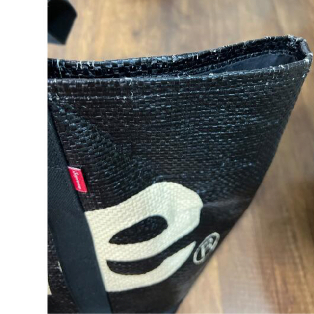 Supreme(シュプリーム)のSupreme Raffia Tote”Black” メンズのバッグ(トートバッグ)の商品写真