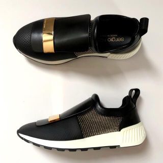 新品/35 セルジオ ロッシ ブラック sr1 ランニング スニーカー