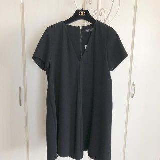 ザラ(ZARA)のZARA フレアワンピース　サイズM 未使用　タグ付き‼️(ミニワンピース)