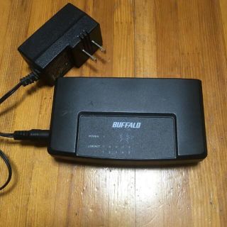 バッファロー(Buffalo)の5口　スイッチング　ハブ　PC(PC周辺機器)