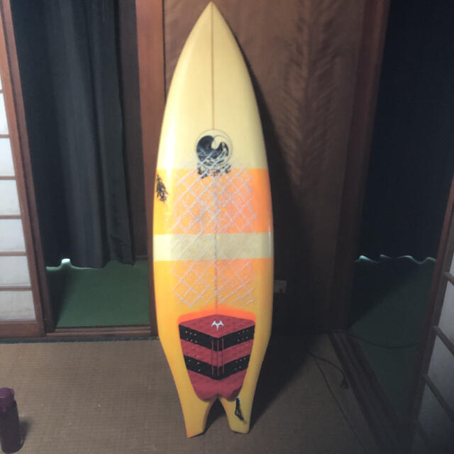 GraceSURFBOARDグレースサーフボードクワガタ風オーダーボード5'6