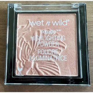 セフォラ(Sephora)のwet n wild  ハイライト　プレシャスペタル(フェイスカラー)