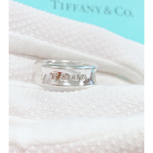 Tiffany & Co.(ティファニー)のティファニー　ナロー　リング　シルバー925  9〜10号の間　袋付き♡ レディースのアクセサリー(リング(指輪))の商品写真