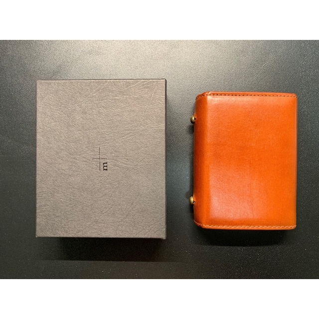 m+ - m+ エムピウ ミッレフォッリエ2 P25 プエブロコニャックの m+ - m+ エムピウ ミッレフォッリエ2 P25 プエブロコニャックの