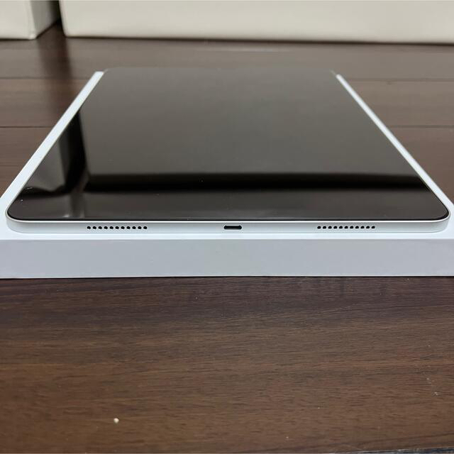 Apple(アップル)の●iPad Pro 12.9（5世代）256GB Wi-Fi シルバー「極美品」 スマホ/家電/カメラのPC/タブレット(タブレット)の商品写真