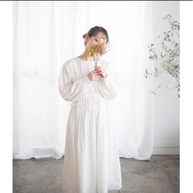 SNIDEL(スナイデル)のle.ema blanc pleats onepiece レディースのワンピース(ロングワンピース/マキシワンピース)の商品写真