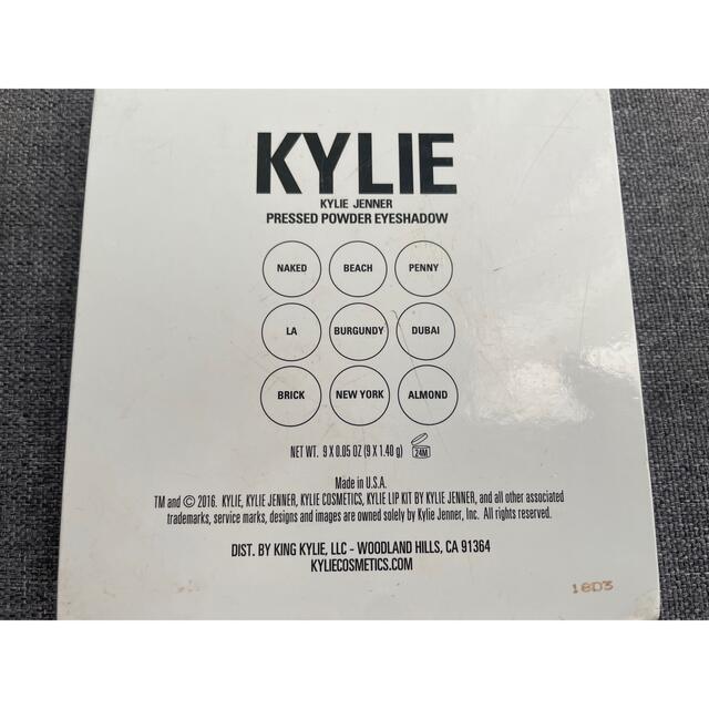 Kylie Cosmetics(カイリーコスメティックス)のカイリーコスメティックス　アイシャドウ コスメ/美容のベースメイク/化粧品(アイシャドウ)の商品写真