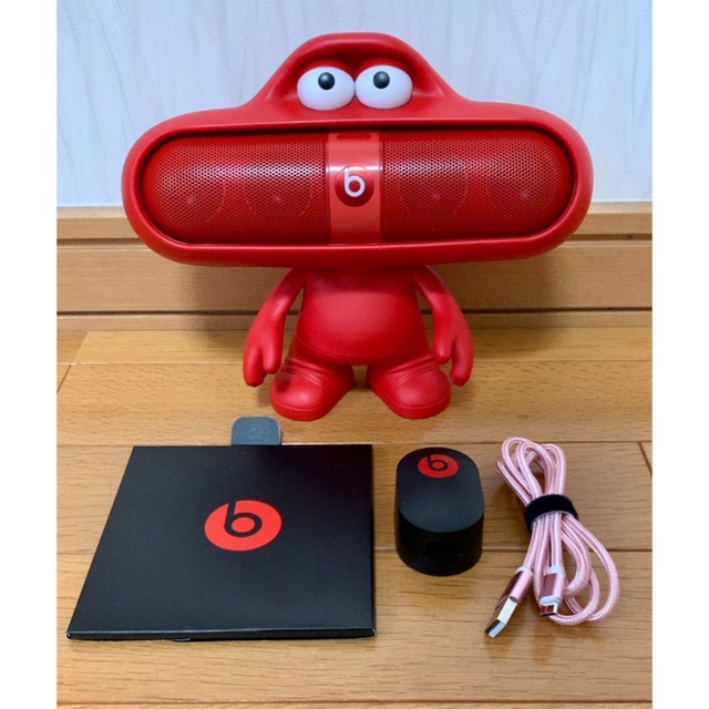 beats pill 2.0 Bluetoothスピーカー（Red）スタンド付き