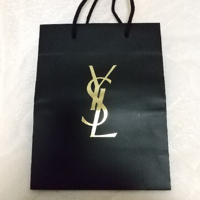 Yves Saint Laurent Beaute(イヴサンローランボーテ)のイヴ・サンローランショップ袋 レディースのバッグ(ショップ袋)の商品写真