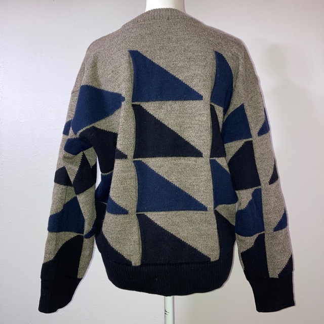 美品 ISSEY MIYAKE イッセイミヤケ ジオメトリック セーター L メンズ