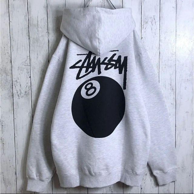 ☆超目玉】 STUSSYスウェットパーカーエイトボールロゴ バックロゴ