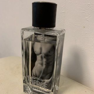 アバクロンビーアンドフィッチ(Abercrombie&Fitch)のアバクロ香水　アバクロンビー＆フィッチ フィアース  100ml(香水(男性用))