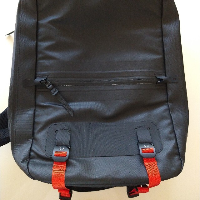 ブラックエンバー CITADEL R2