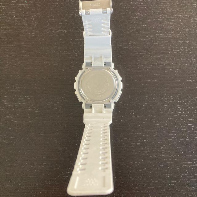 G-SHOCK(ジーショック)の時計　G-SHOCK GA-1100 ホワイト メンズの時計(腕時計(デジタル))の商品写真