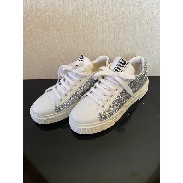 【ちっちさん限定】miumiu スニーカー