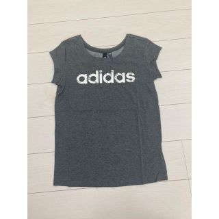 アディダス(adidas)の新品タグ付き☆adidas☆Tシャツ☆(Tシャツ(半袖/袖なし))