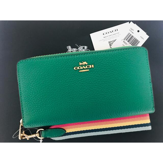 COACH(コーチ)のCOACH☆完売品☆早い者勝ち☆長財布　グリーン レディースのファッション小物(財布)の商品写真