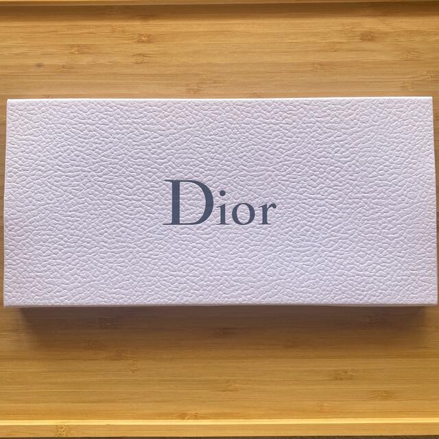 Dior(ディオール)のDIOR 空箱 レディースのバッグ(ショップ袋)の商品写真