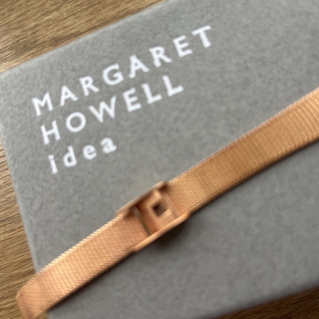 MARGARET HOWELL(マーガレットハウエル)のMARGARET HOWELL idea 腕時計　ピンクゴールド レディースのファッション小物(腕時計)の商品写真