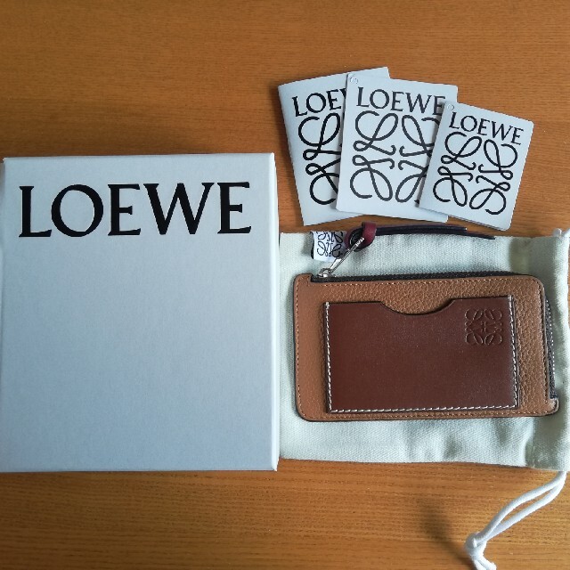 23_st01さま専用☆LOEWE　カードケース 4