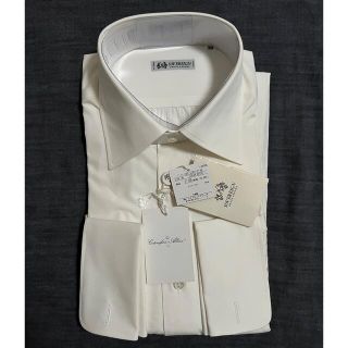 ユナイテッドアローズ(UNITED ARROWS)の【新品未使用】SOVEREIGN ソブリン ダブルカフス シャツ(シャツ)