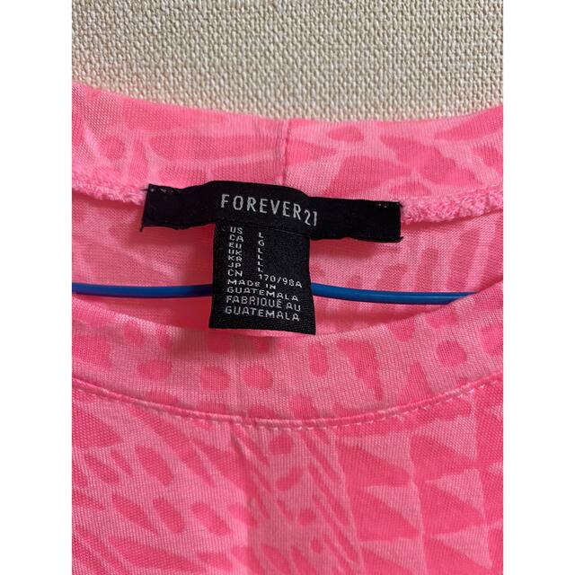 FOREVER 21(フォーエバートゥエンティーワン)のTシャツ　 レディースのトップス(Tシャツ(半袖/袖なし))の商品写真